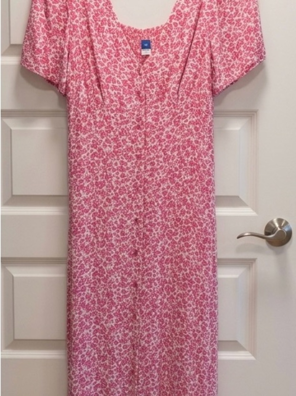 Old Navy Pink Floral Scoop-Neck Maxi Dress